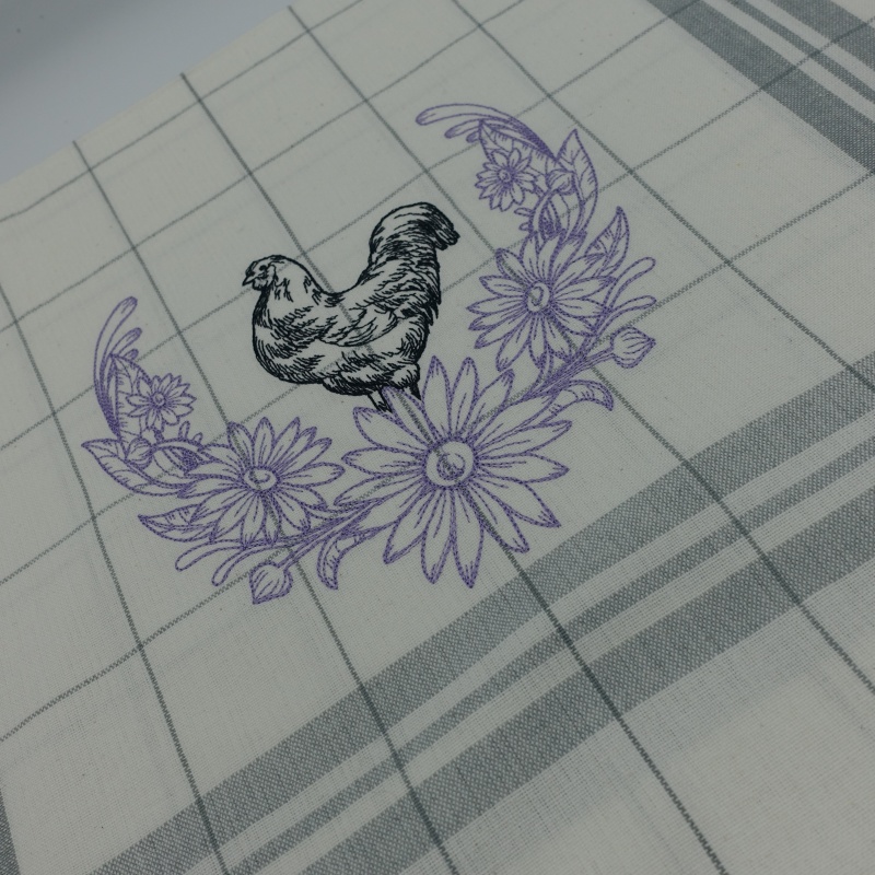 torchon brodé gris motif poule