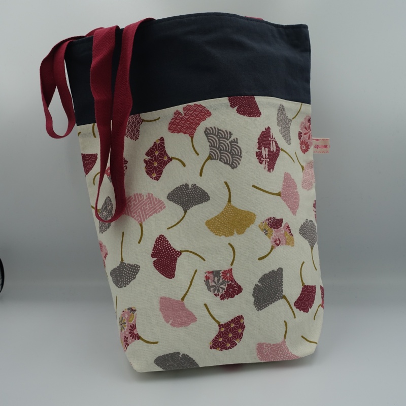 sac tote bag gris et fleurs de ginkgo